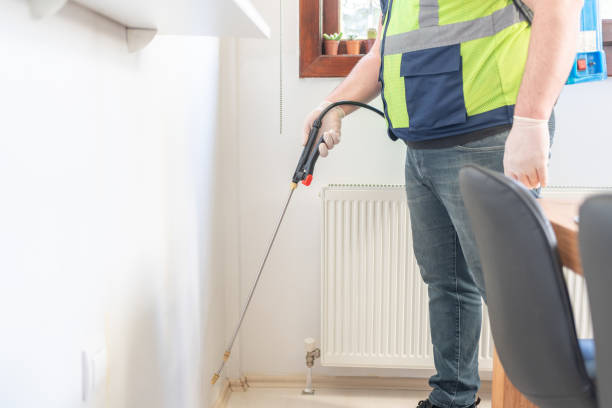 Best Emergency Pest Control  in Oregon, OH